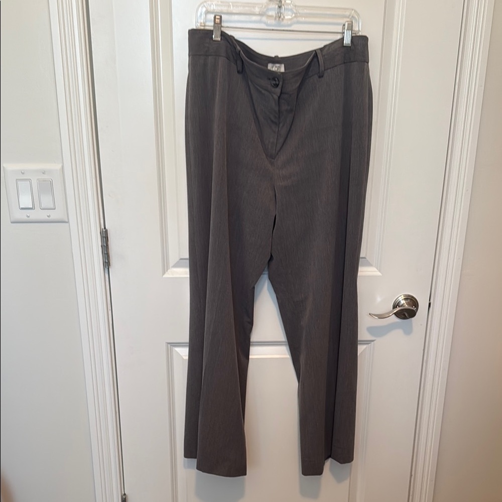 LOFT Gray Dress Pant (Laura) Elegant Design
